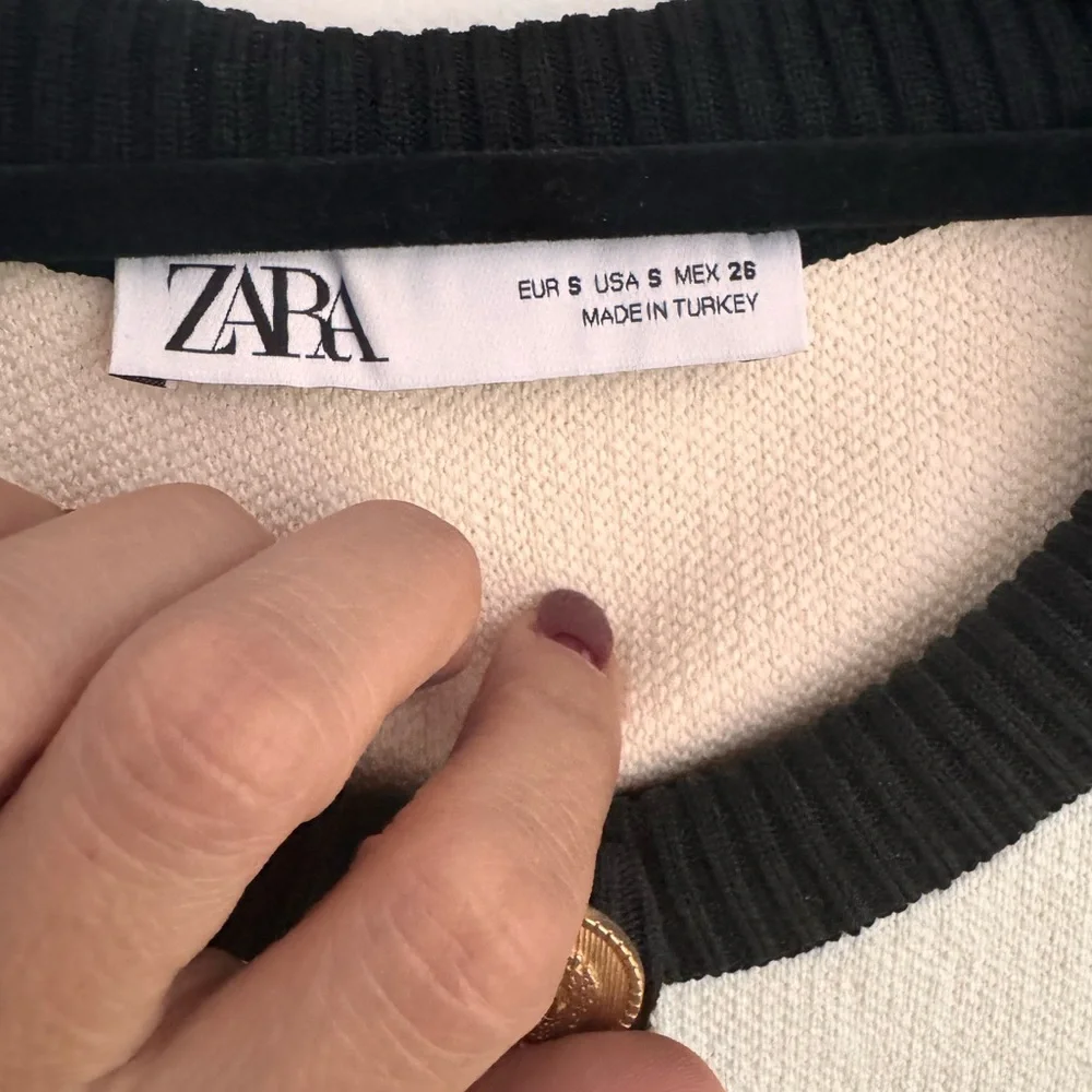 Zara Cream and Black Cardigan Sweater - Picture 2 of 4